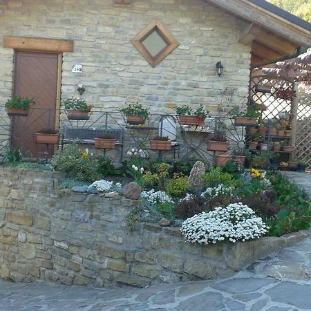 Bed and Breakfast Cà d' FeFi à Gorzegno Extérieur photo