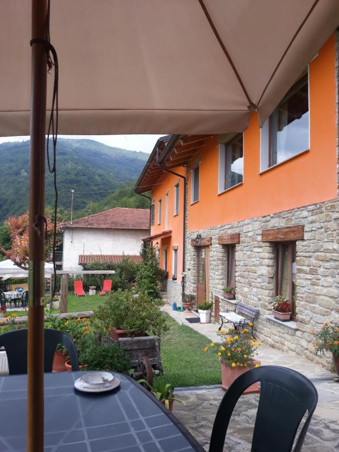 Bed and Breakfast Cà d' FeFi à Gorzegno Extérieur photo