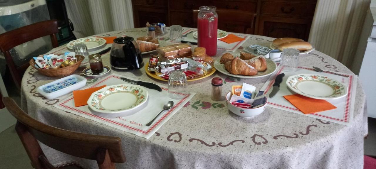 Bed and Breakfast Cà d' FeFi à Gorzegno Extérieur photo